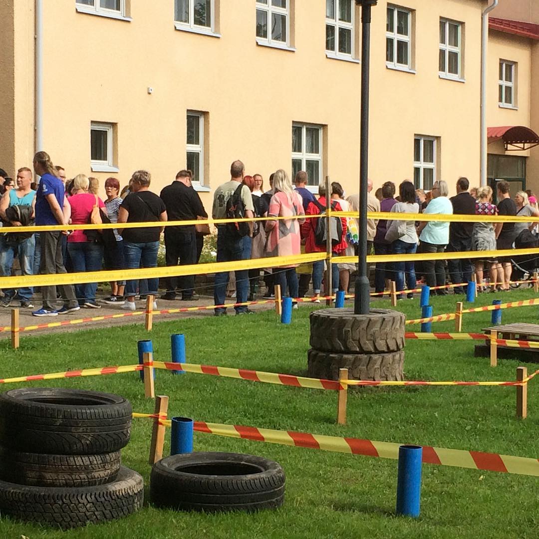 kiinnostavatko-ilmaiset-kesakukkakierrokset-vai-ruohonleikkurin-kilvanajo-molempia-voit-testata-huomennakin-nayttelyssa%f0%9f%91%8c%f0%9f%8f%bb-lepaa-lepaa17-lepaanayttely-ruohonleikkaus-taitoa-2