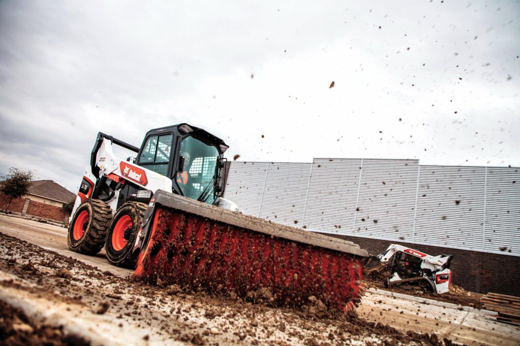 bobcat-s76-angle-broom-4c2a3802-18j1-fc-jpg